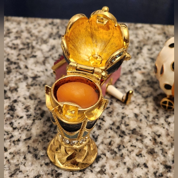 Estée Lauder Compact Solid Perfumes (BUNDLE SET x 3 pcs.) - Picture 4 of 15